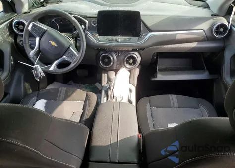 2025 Chevrolet Blazer 2Lt from USA, damaged, VIN 3GNKBCR45SS189788